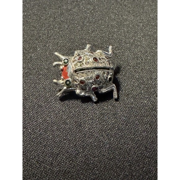 Coro Lady Bug Vintage Blue Crystal Eyes Pendant - Picture 1 of 5